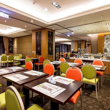 Fullon Hotel Таоюань Екстер'єр фото